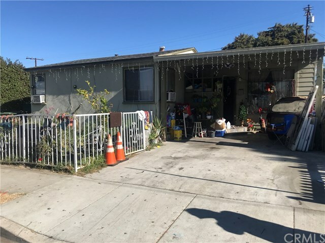 Property Photo: 21802 Seine CA 90716