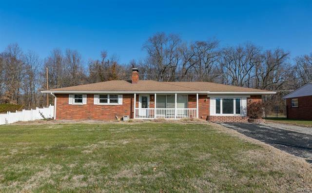 Property Photo: 62 Dianne Drive 62220