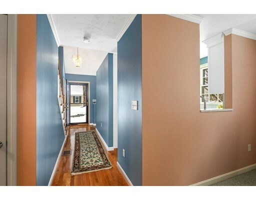 Property Photo: 5 Adams Ct 5 MA 02043
