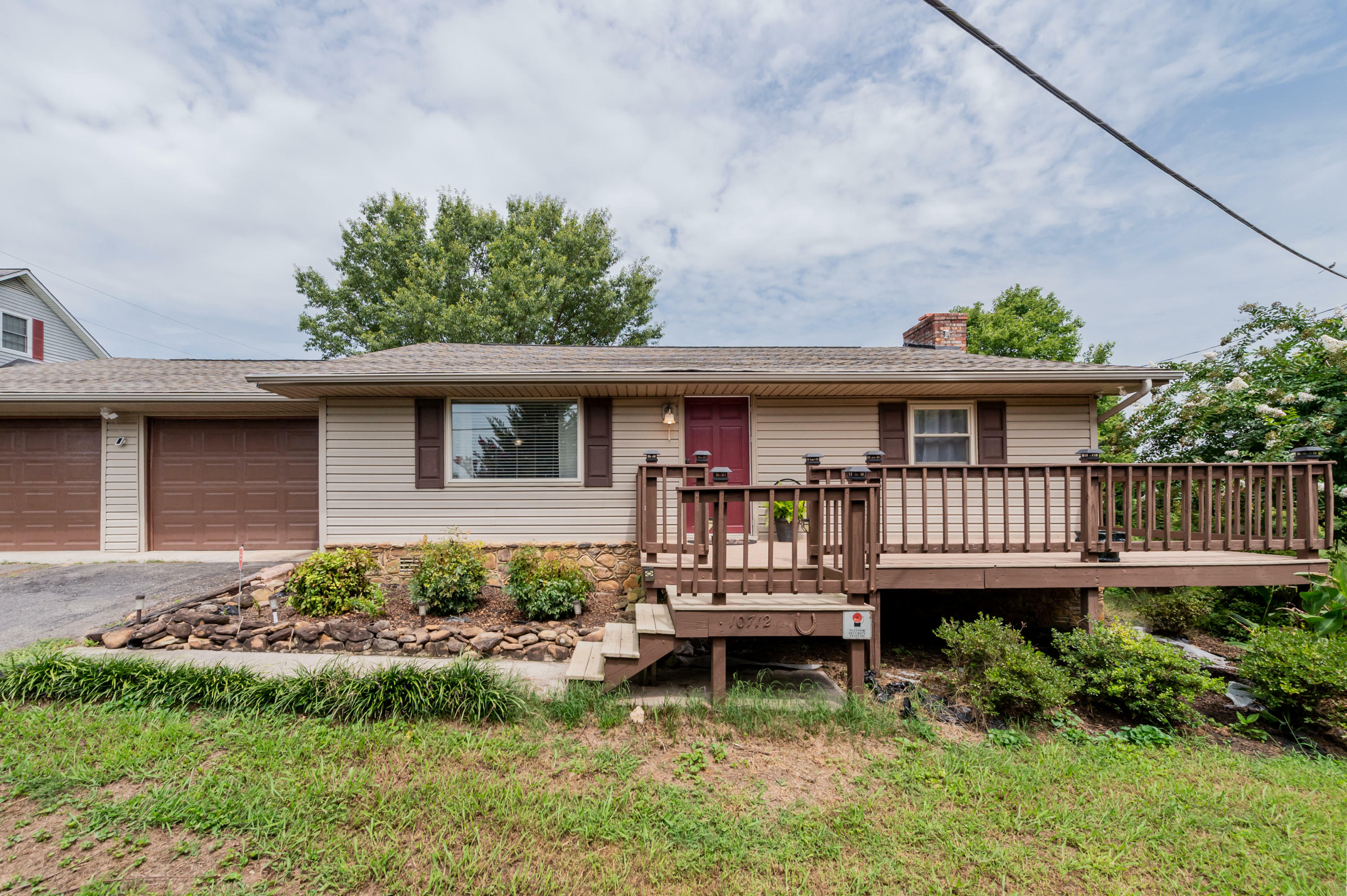 Property Photo:  10712 Dogwood Rd  TN 37931 