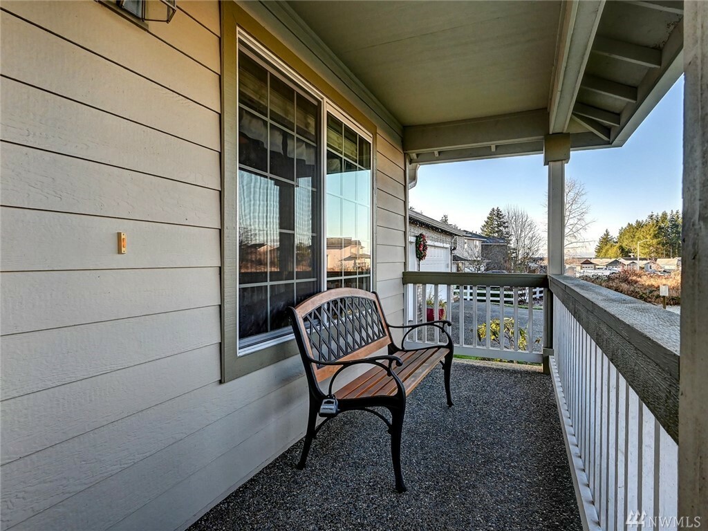 Property Photo:  6522 32nd Place NE  WA 98270 