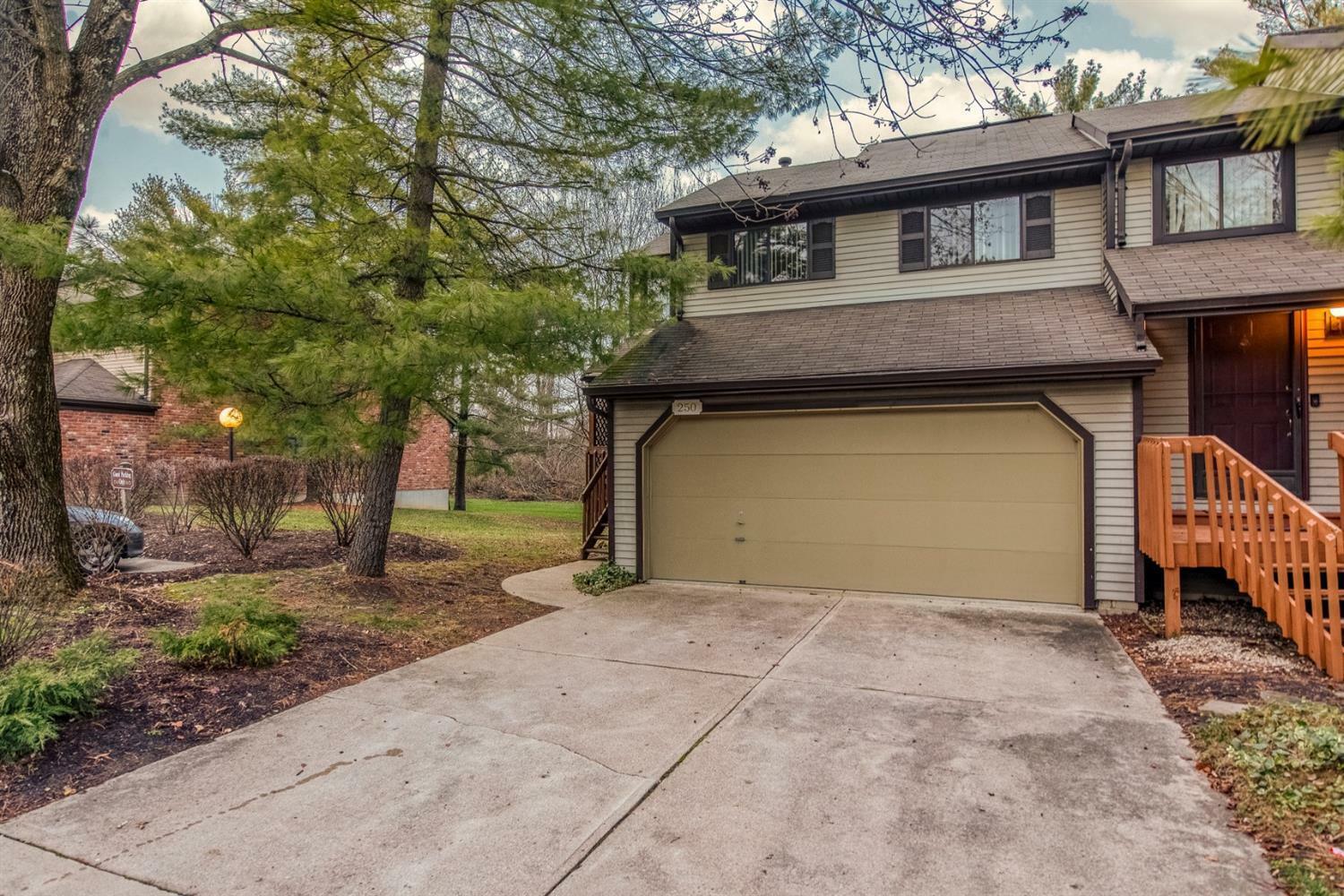 Property Photo:  250 Centerbury Ct  OH 45246 