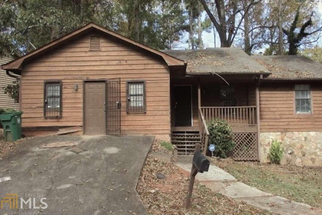 Property Photo: 5484 Redwood Drive GA 30087