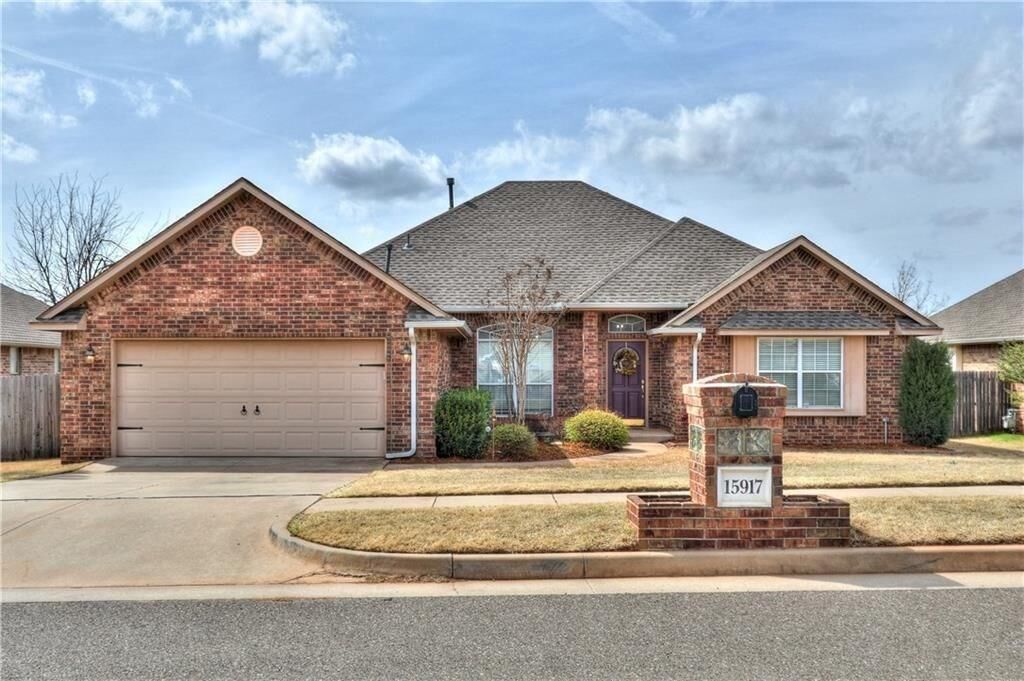 Property Photo:  15917 Harts Mill Road  OK 73013 