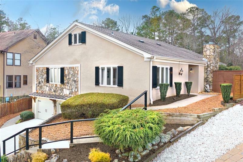 Property Photo:  10080 Kinross Road  GA 30076 