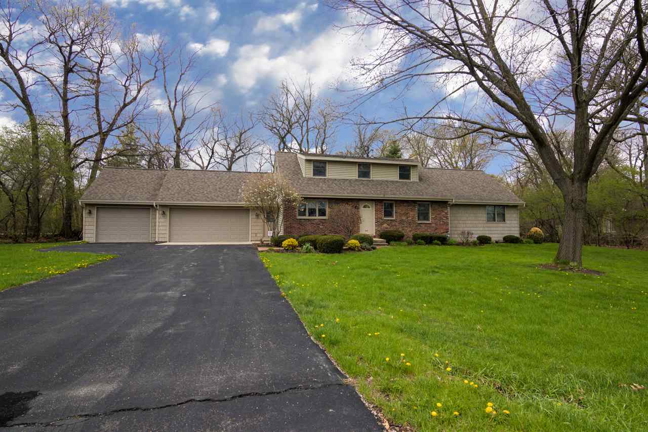 Property Photo:  13906 Beaver Drive  IL 61073 