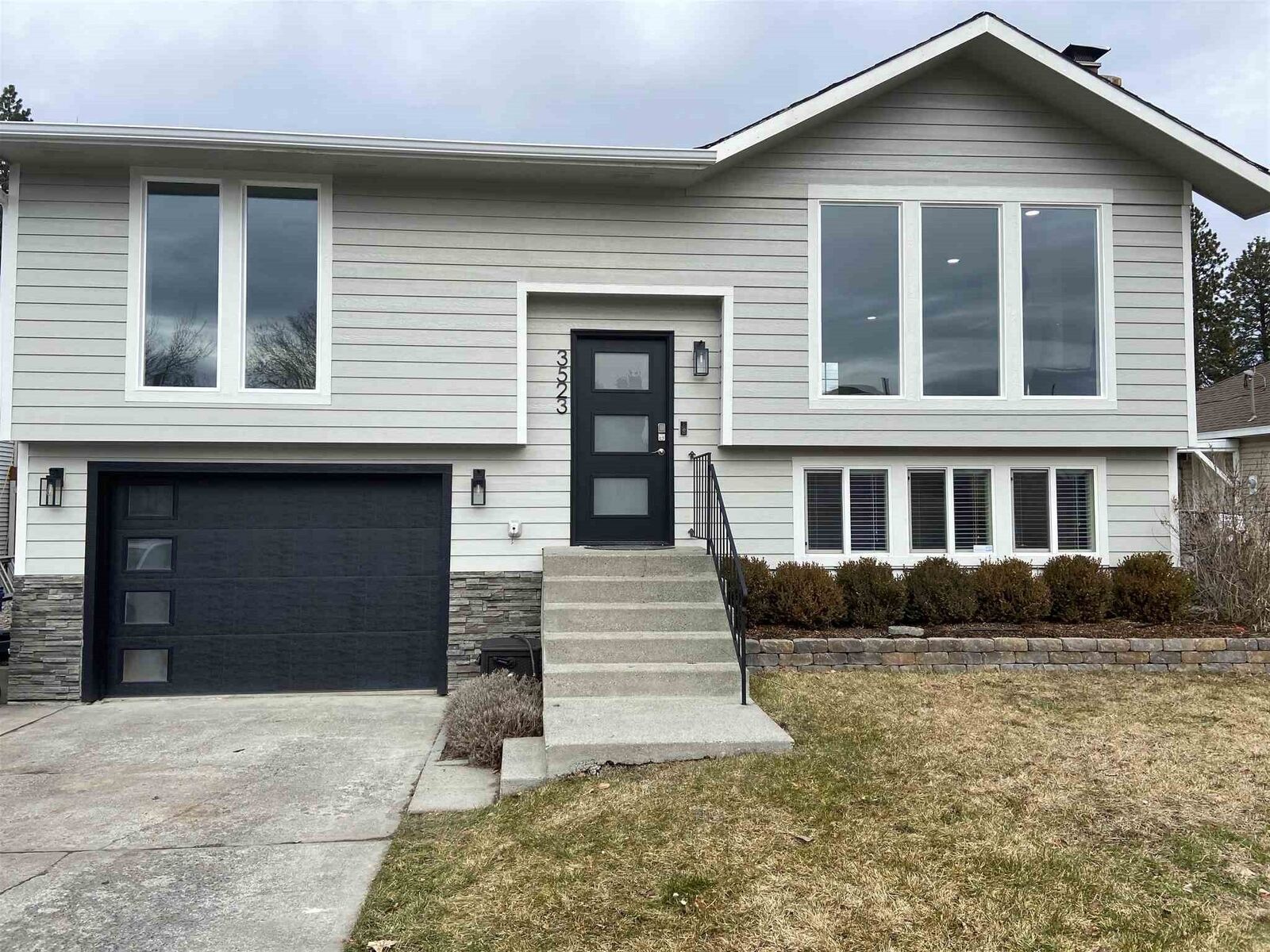 Property Photo: 3523 E 36th Ave WA 99223