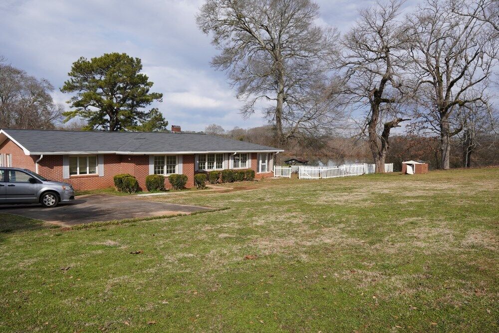 Property Photo:  7232 Cave Spring Road SW  GA 30124 