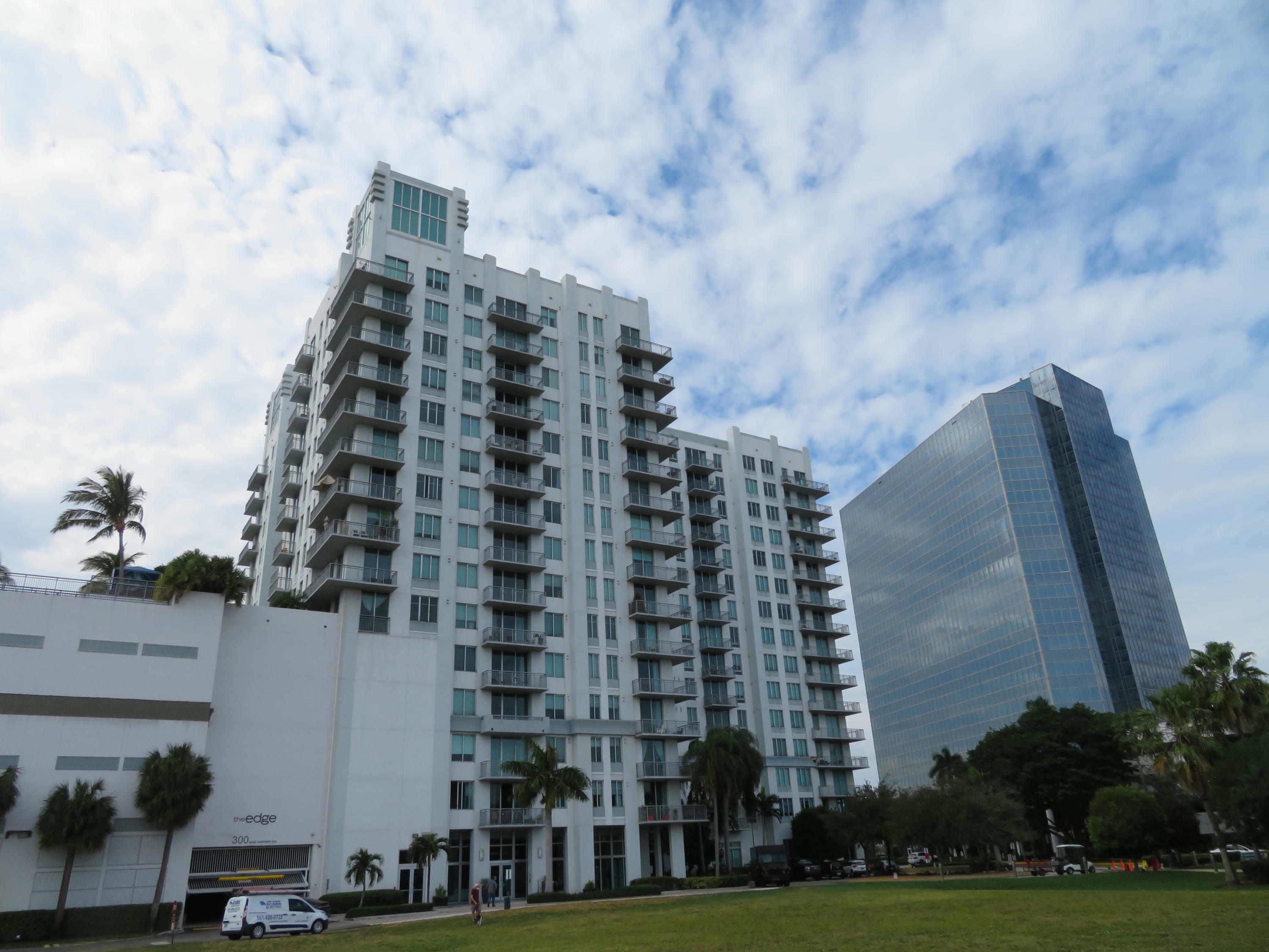 Property Photo: 300 S Australian Avenue 1421 FL 33401