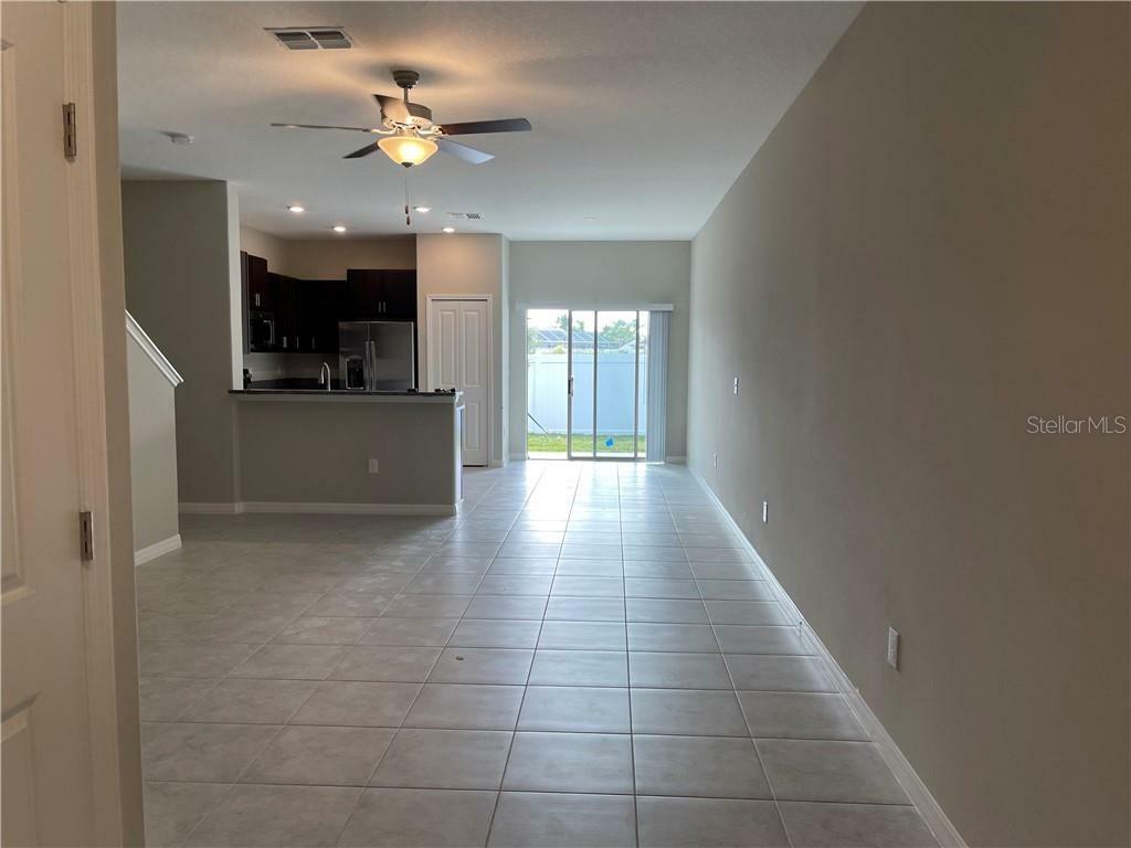 Property Photo:  9709 Mulberry Marsh Lane  FL 33573 