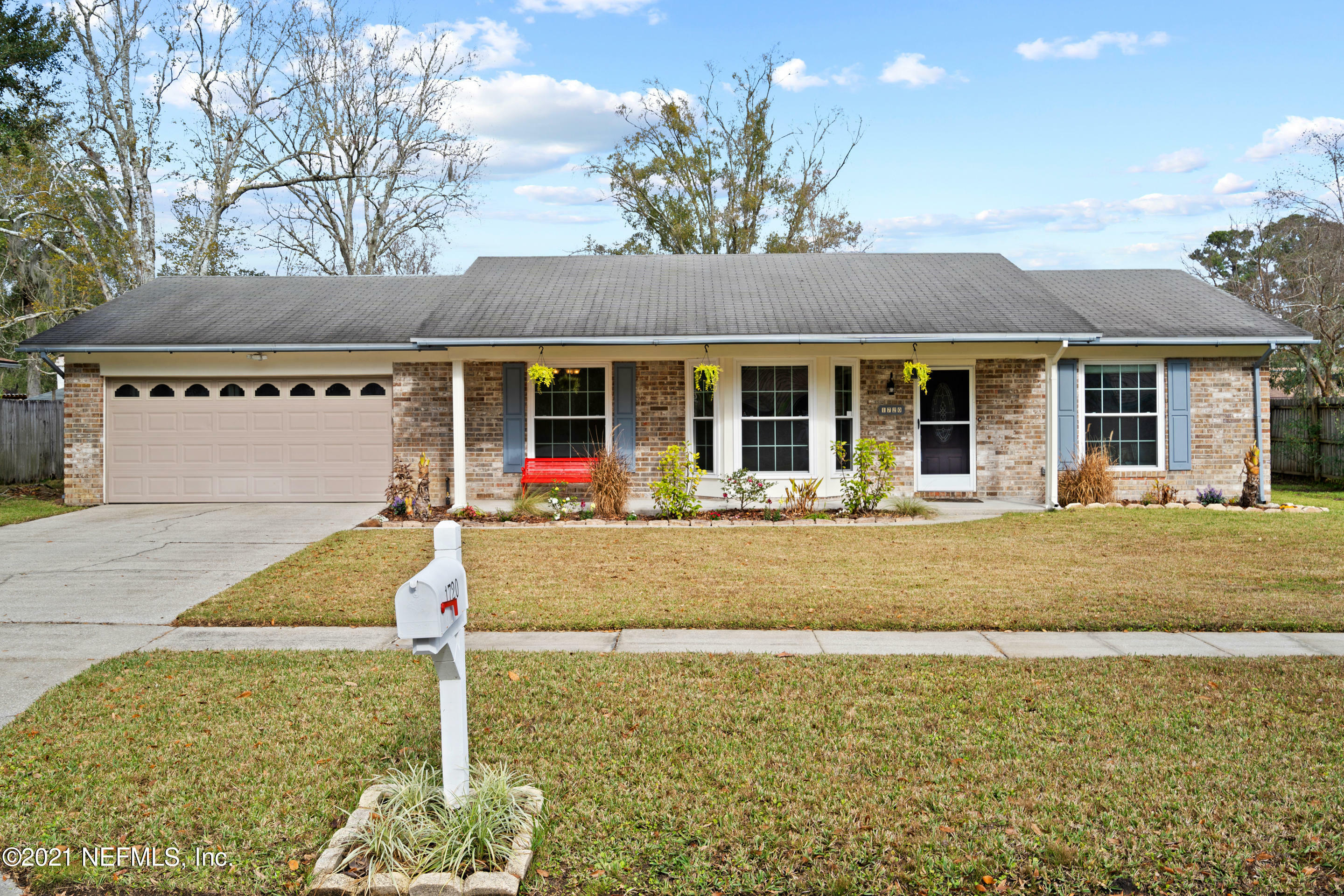 Property Photo:  1720 Poplar Drive  FL 32073 