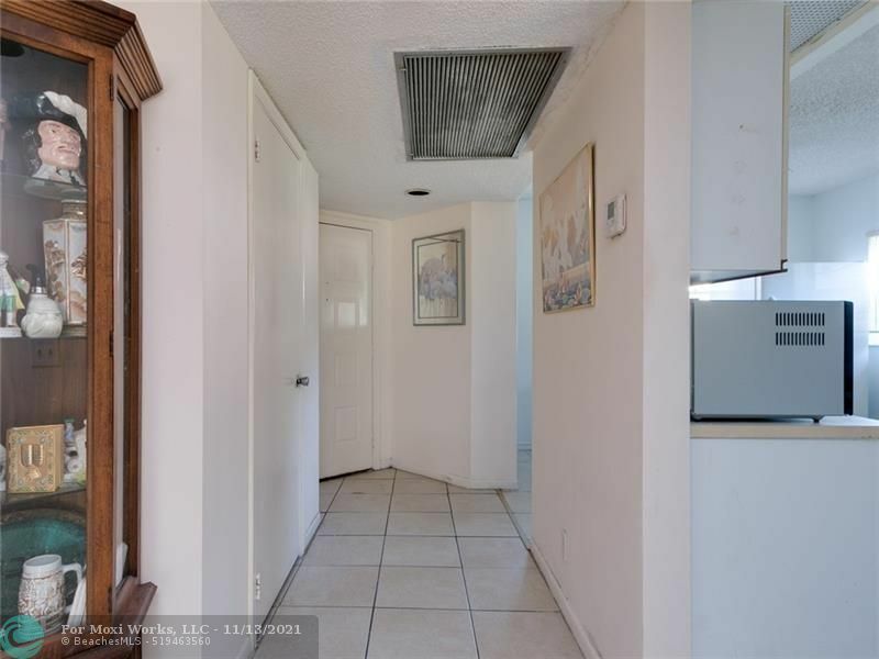 Property Photo: 12800 SW 7th Ct G-101 FL 33027