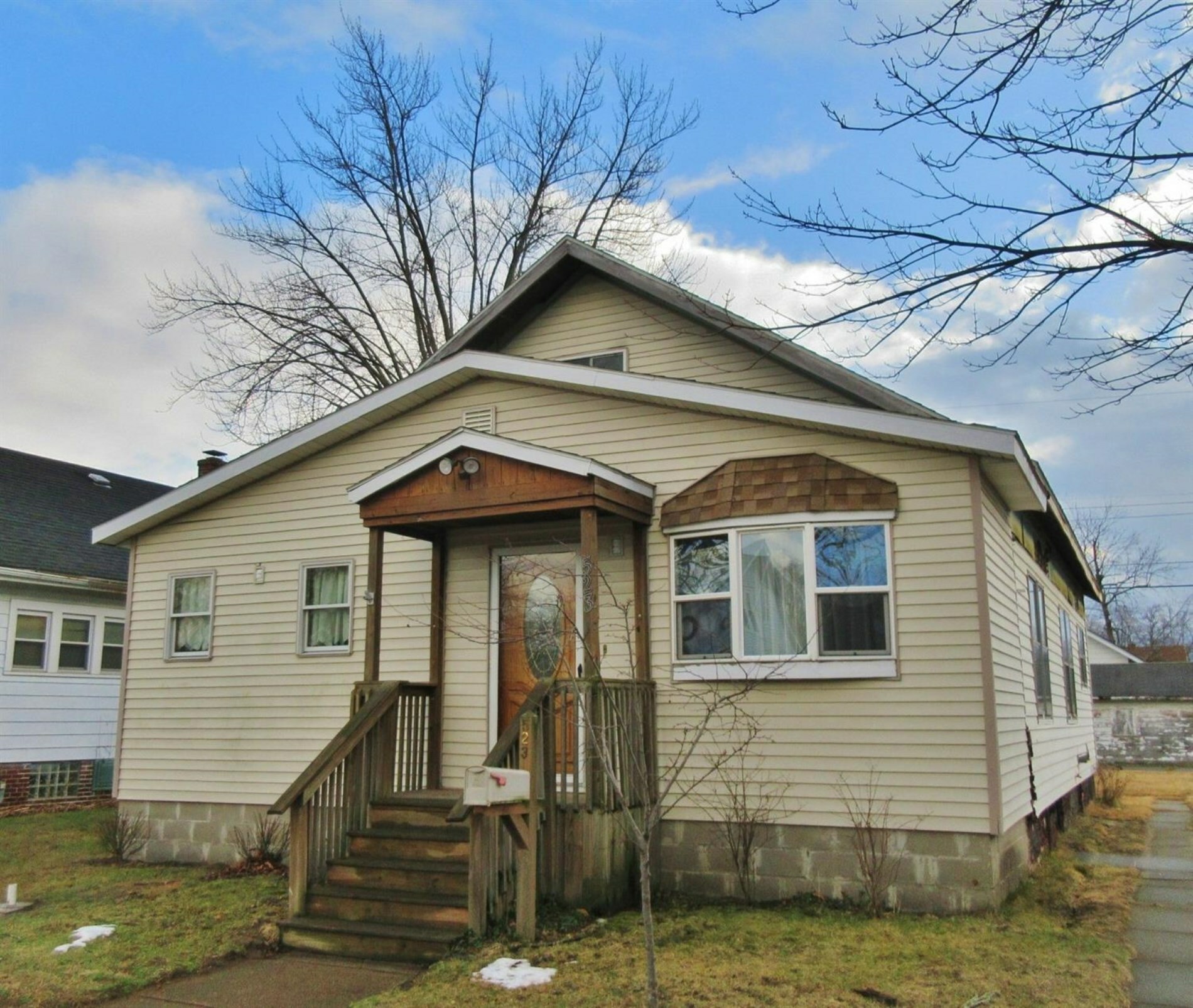 Property Photo:  523 Tremont Street  IN 46360 