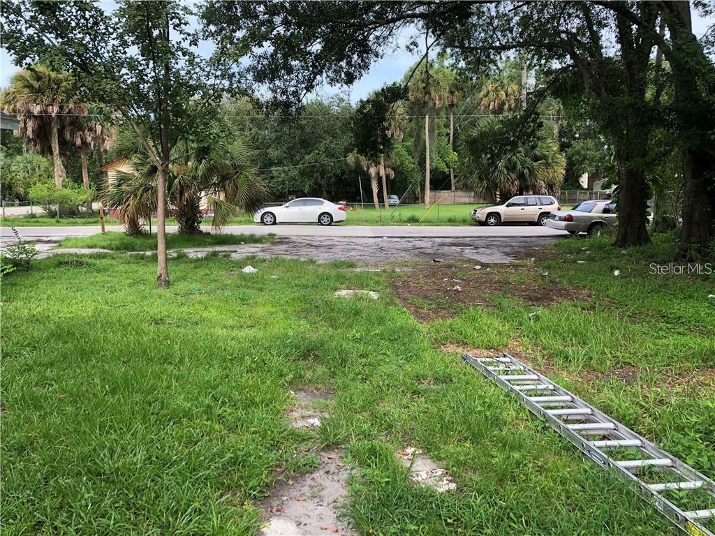 Property Photo:  1311 S Olive Avenue  FL 32771 