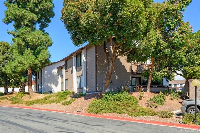Property Photo:  1685 Melrose J  CA 91911 