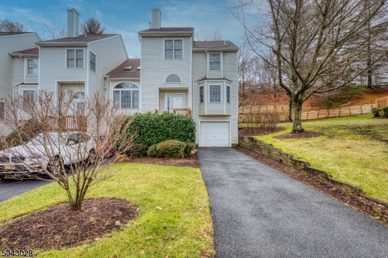 House for sale in Lincoln Park Boro 6 Kevin Rd, Lincoln Park Boro, NJ