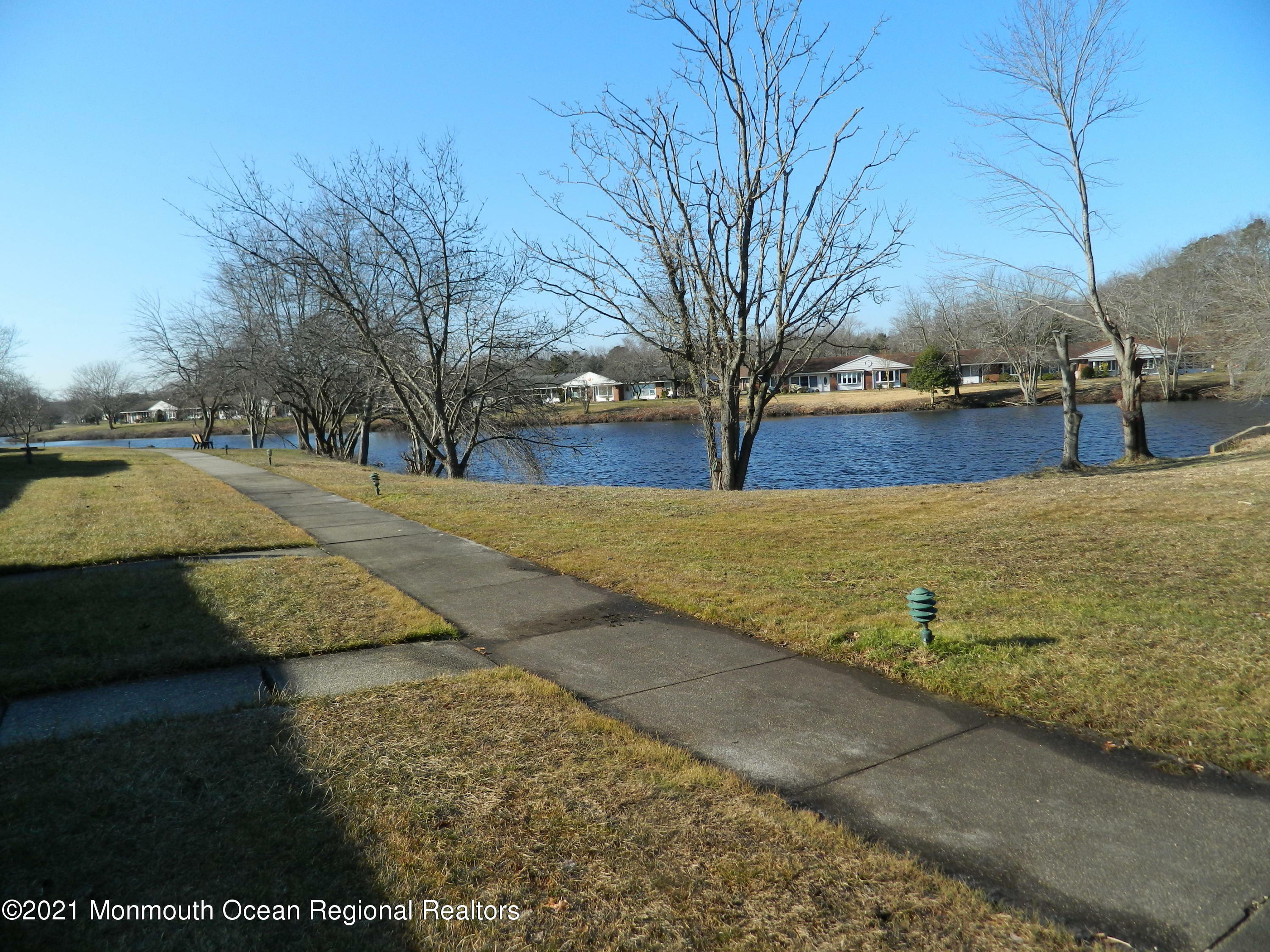 Property Photo:  343 Canterbury Court B  NJ 08701 