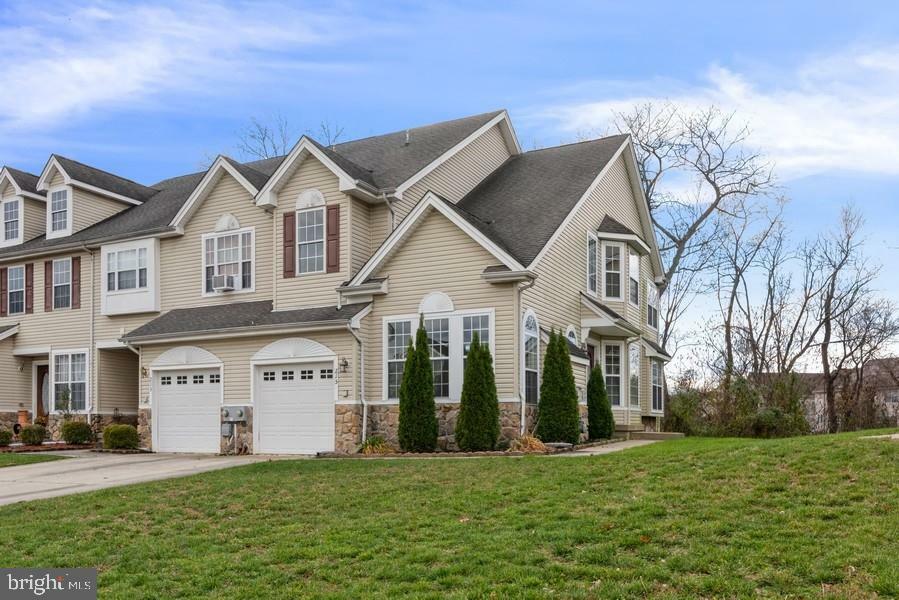 Property Photo:  215 Westbrook Drive  NJ 08085 