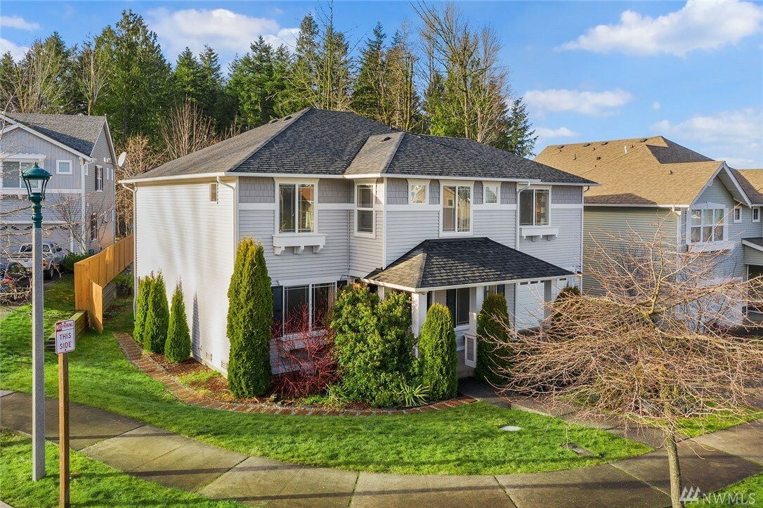 Property Photo:  9425 Templeton Ave SE  WA 98065 