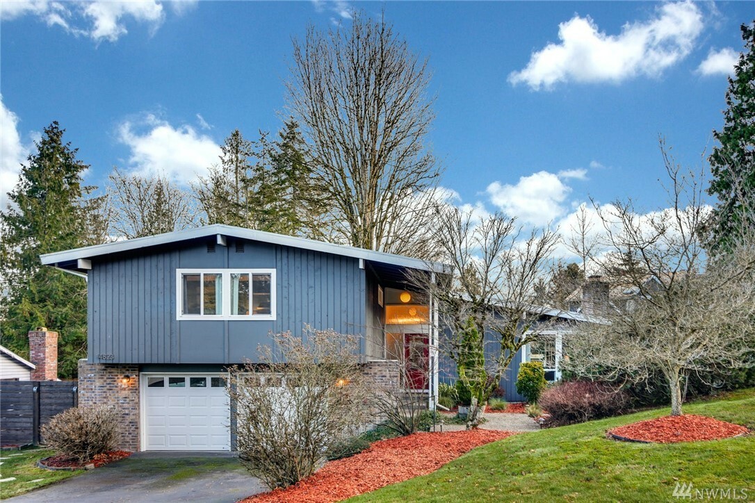 Property Photo:  14823 NE 64th St  WA 98052 