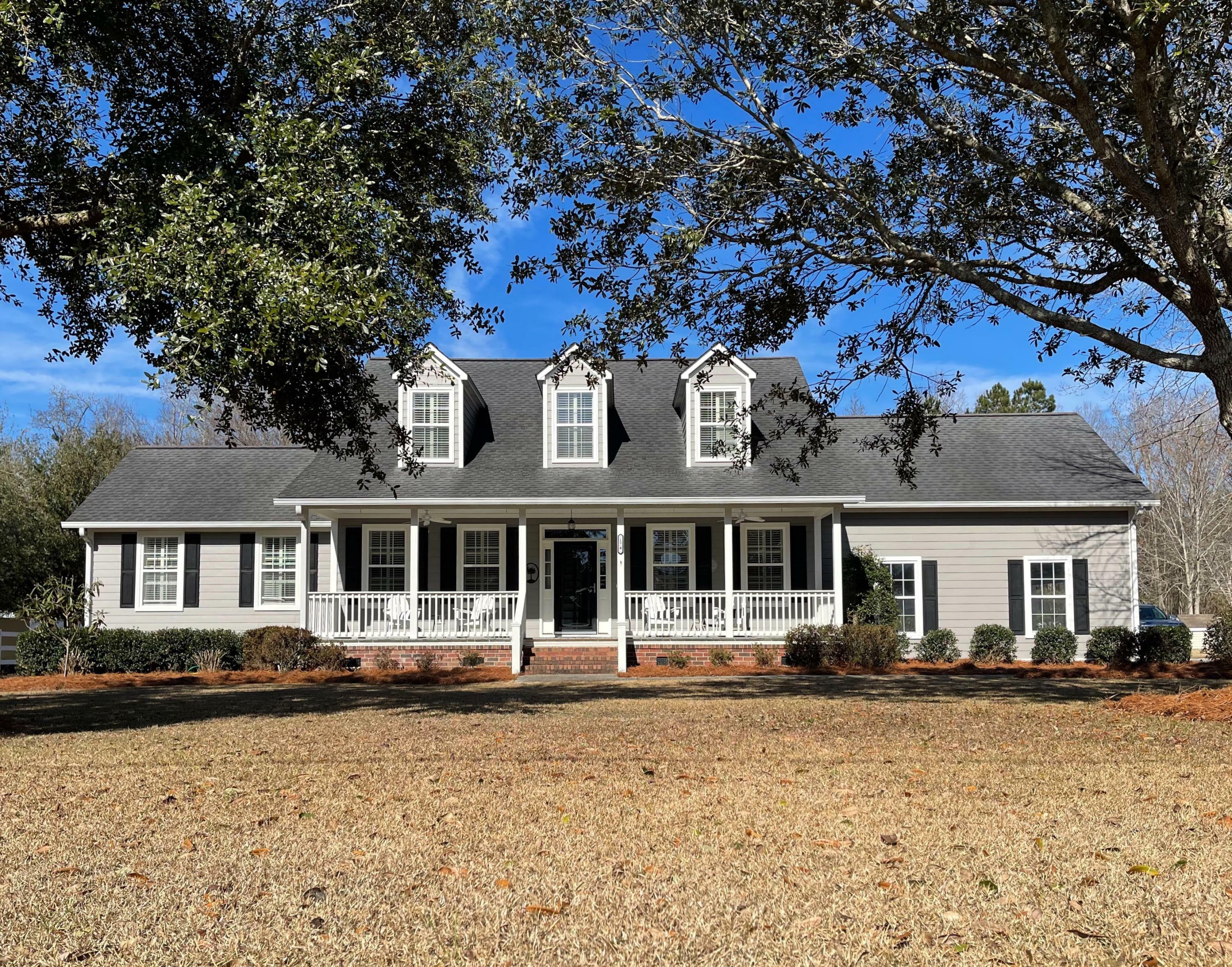 Property Photo:  174 Columns Road  SC 29483 