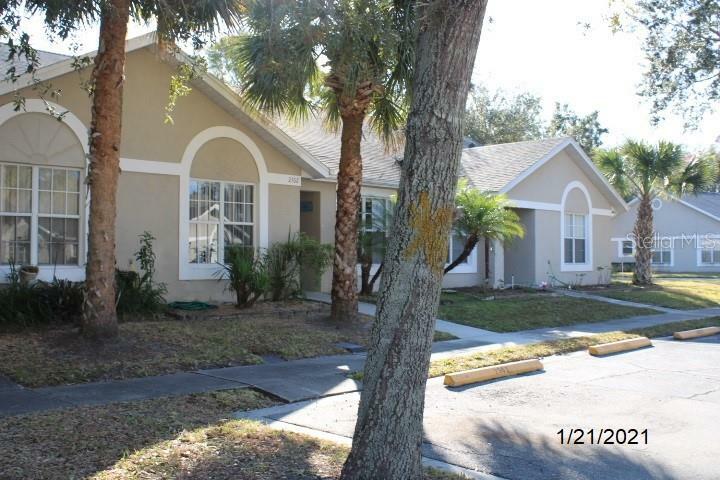 Property Photo:  2362 Water View Loop  FL 34743 