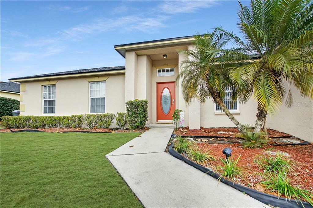 Property Photo: 2812 Hickory Ridge Drive FL 33813