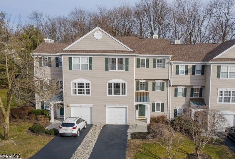 Property Photo: 7 Micheline Ct NJ 07470