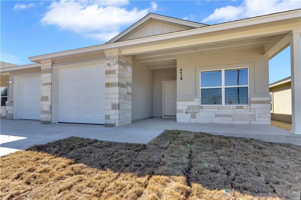 Property Photo:  643 County Road 306 B  TX 76537 