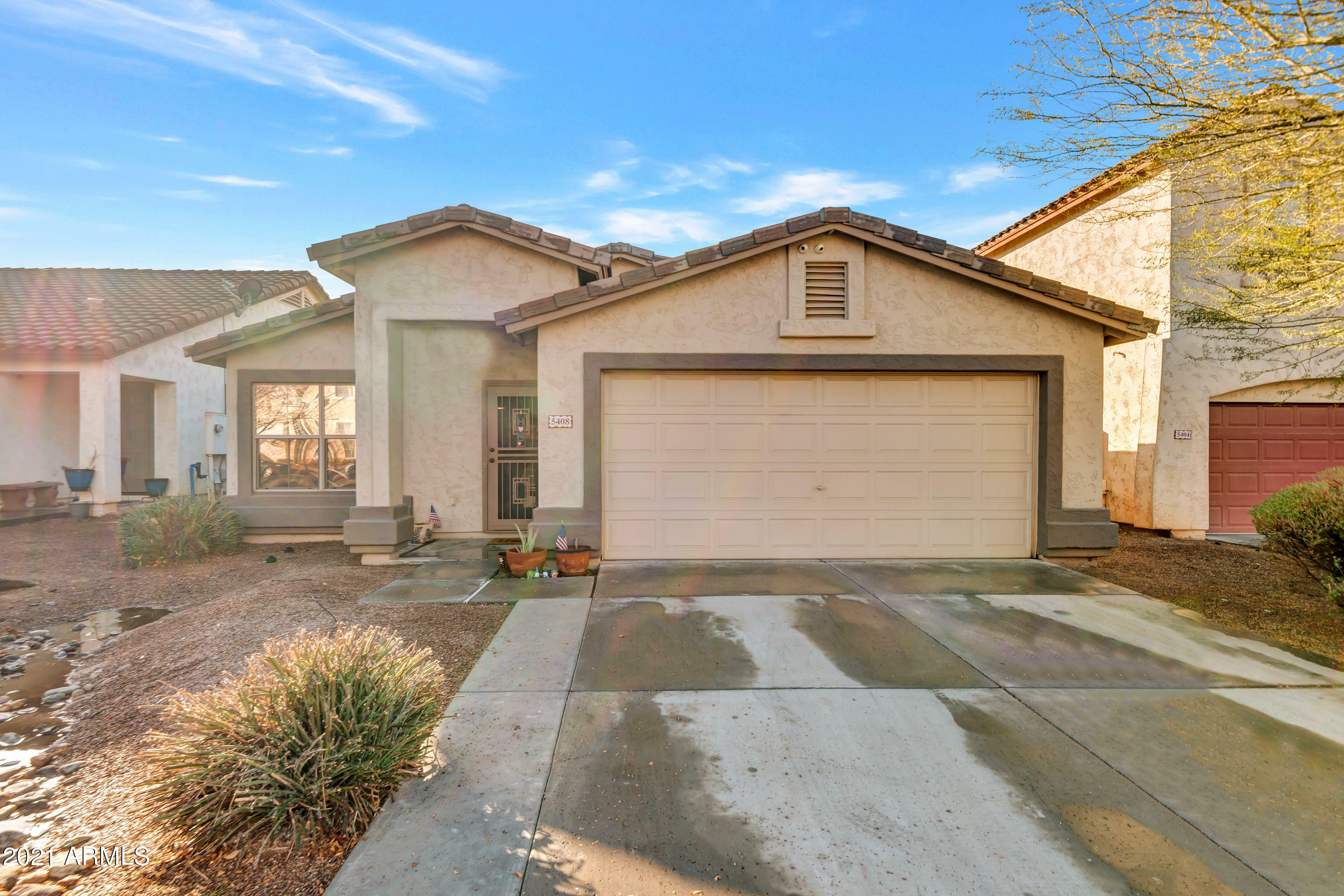 Property Photo:  5408 S 9th Avenue  AZ 85041 