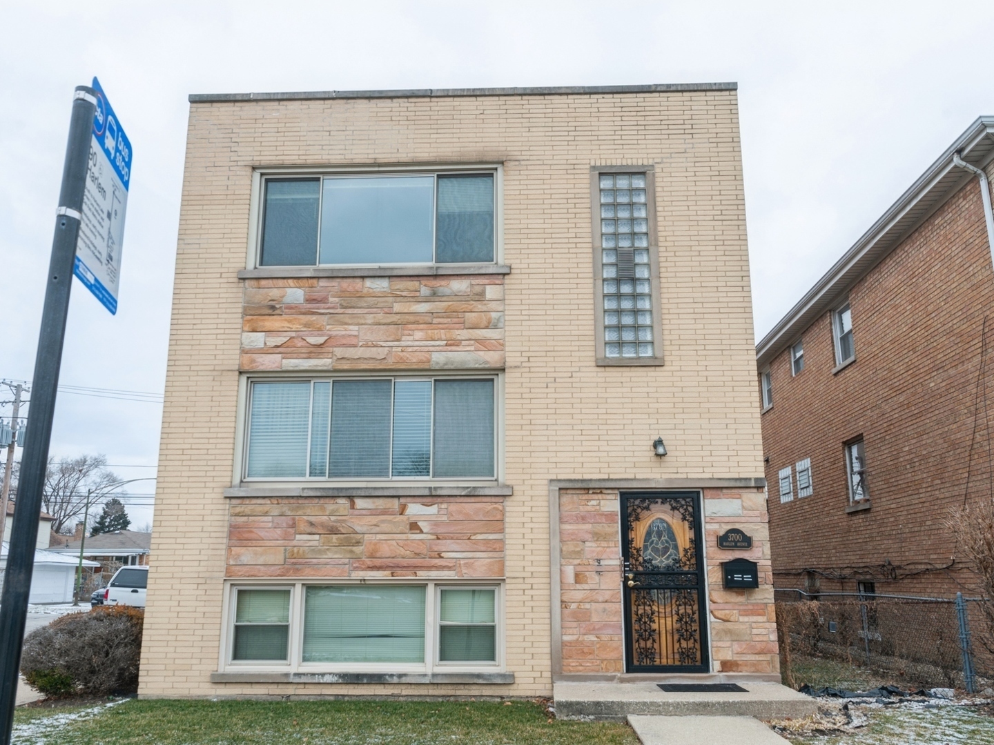 Property Photo: 3700 N Harlem Avenue 2 IL 60634