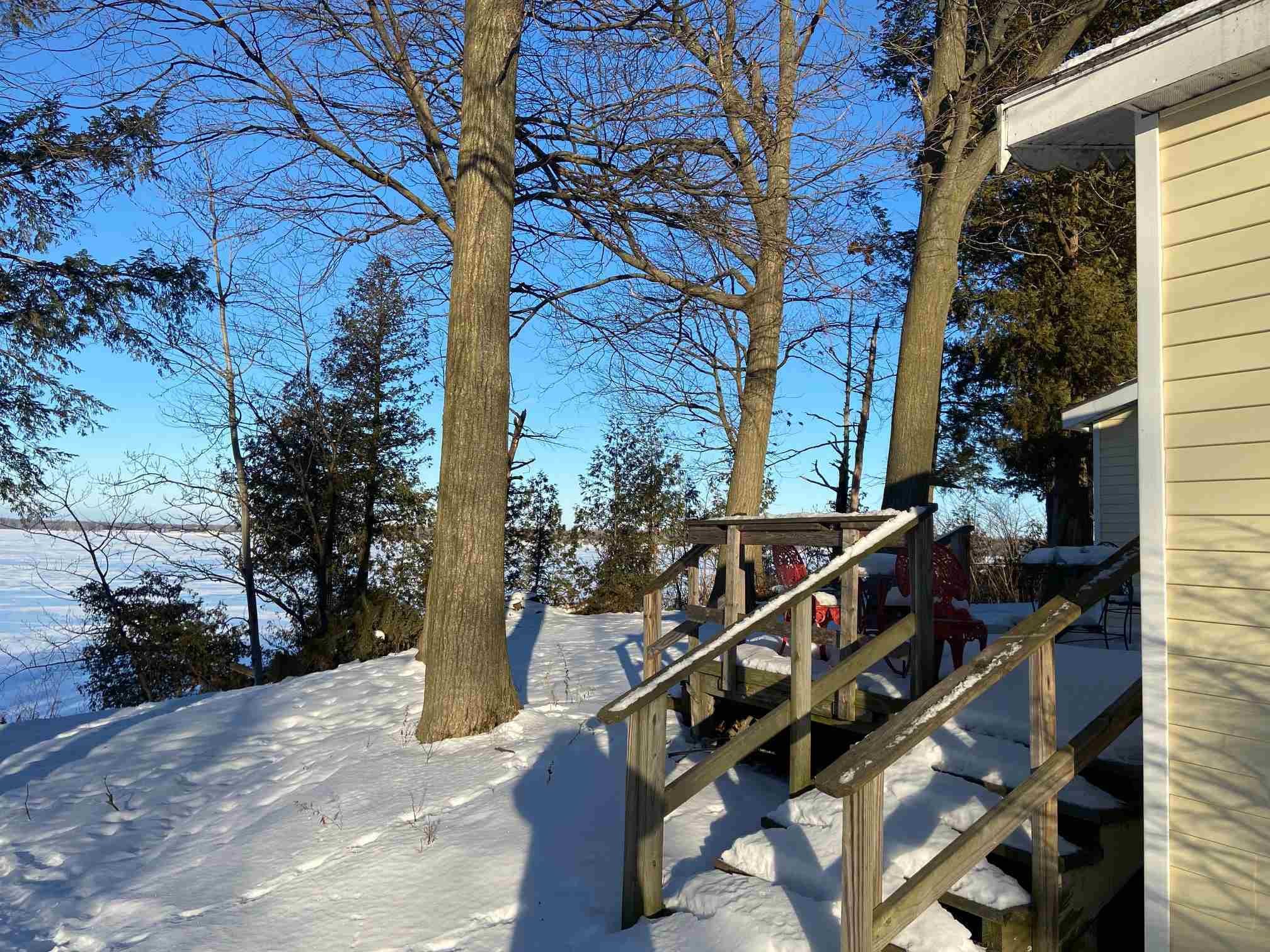 Property Photo:  150 Lakewood Drive  VT 05488 