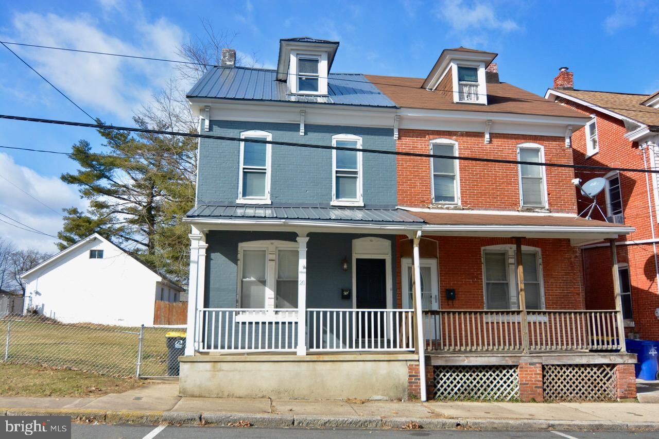 Property Photo:  20 S 2nd Street  PA 19567 