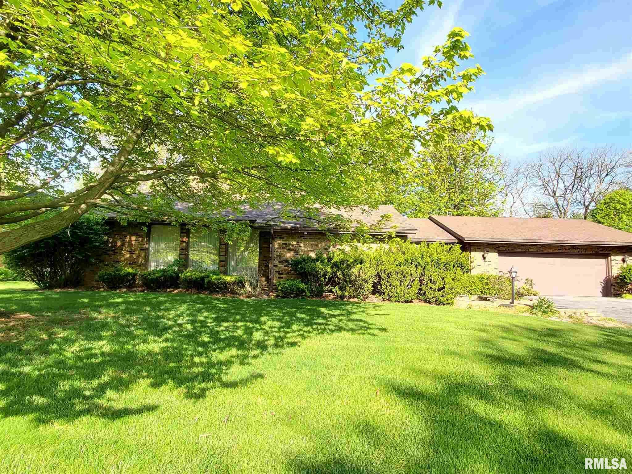 Property Photo:  7607 N Edgewild  IL 61614 