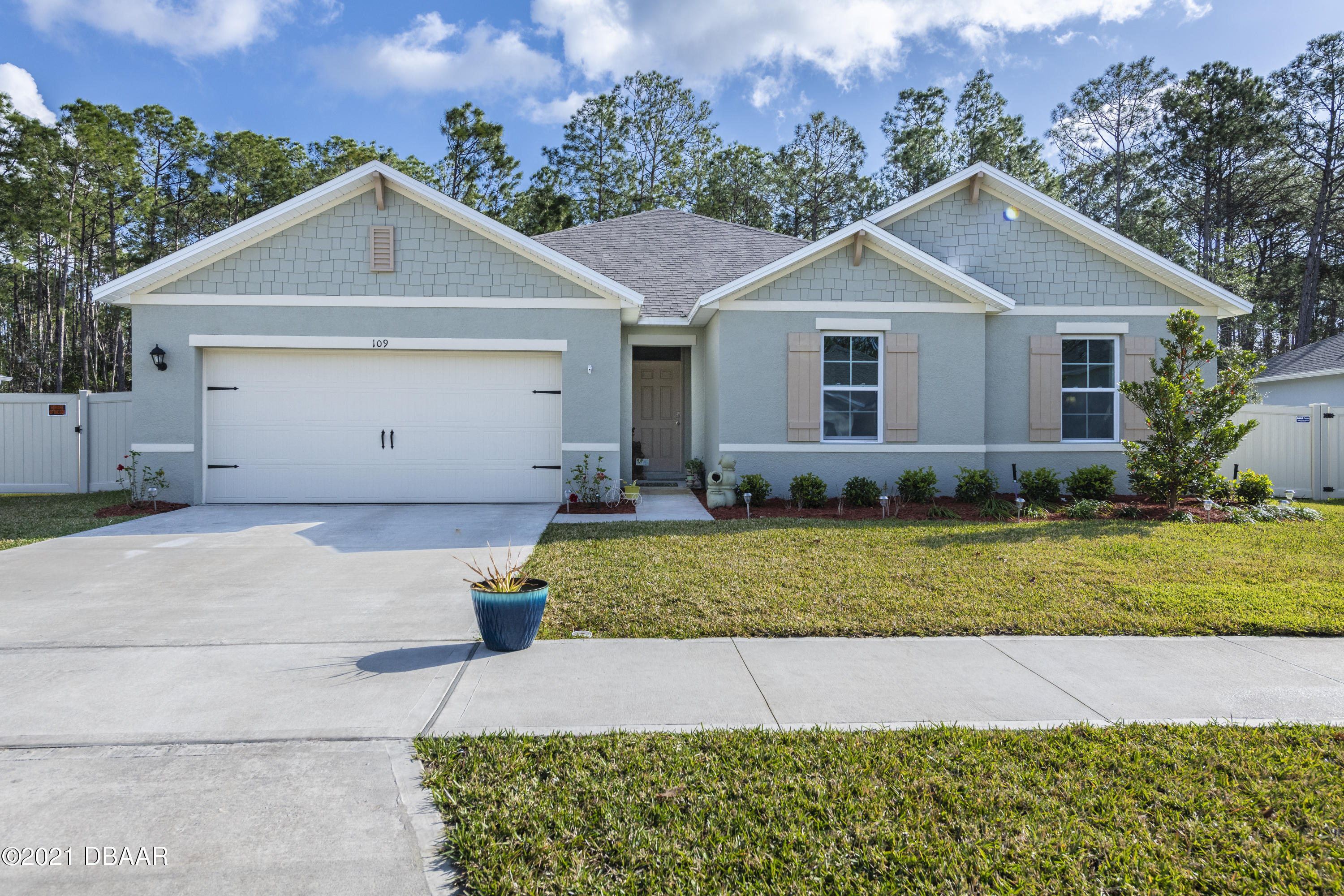 Property Photo:  109 Sunset Point Drive  FL 32174 