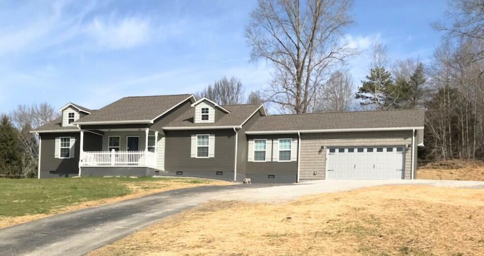 Property Photo:  1934 Harriman Hwy  TN 37748 