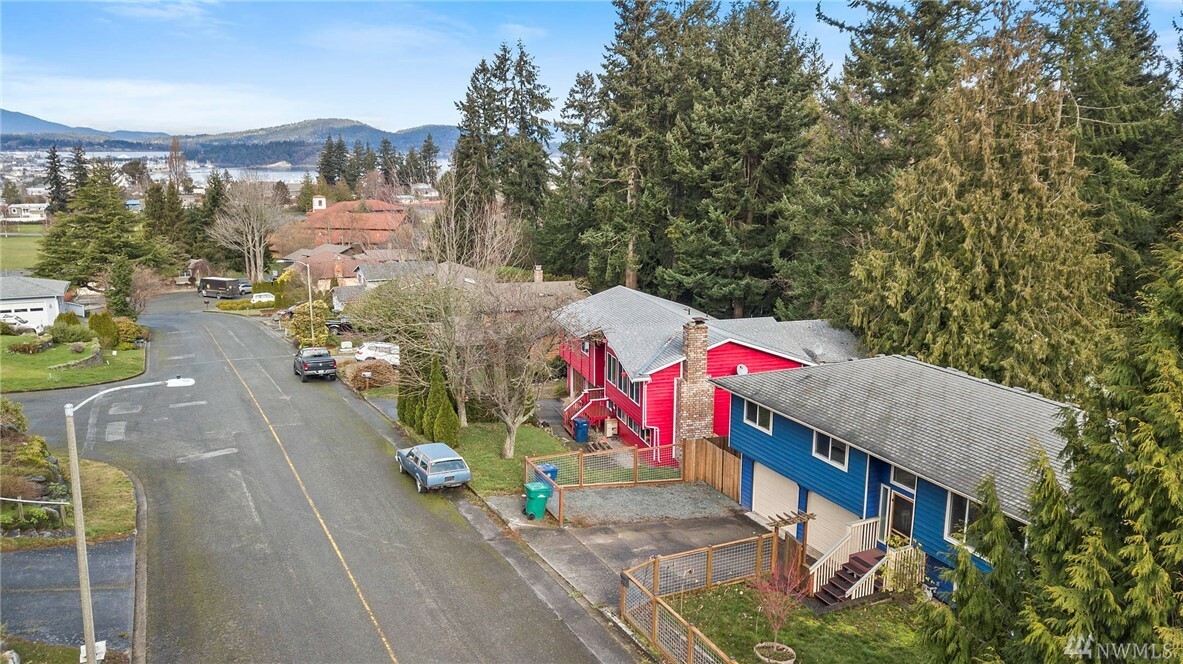 Property Photo:  4311 Saint Mary'S Dr  WA 98221 