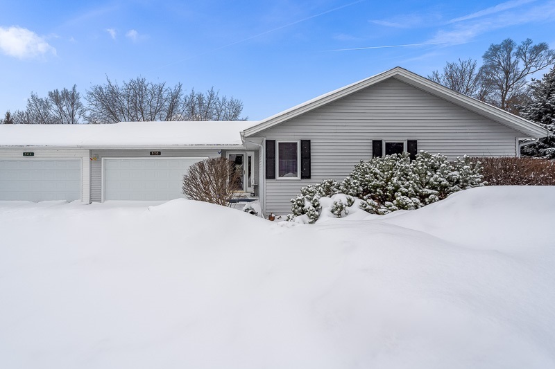 Property Photo:  570 W Rockton Road  IL 61072 