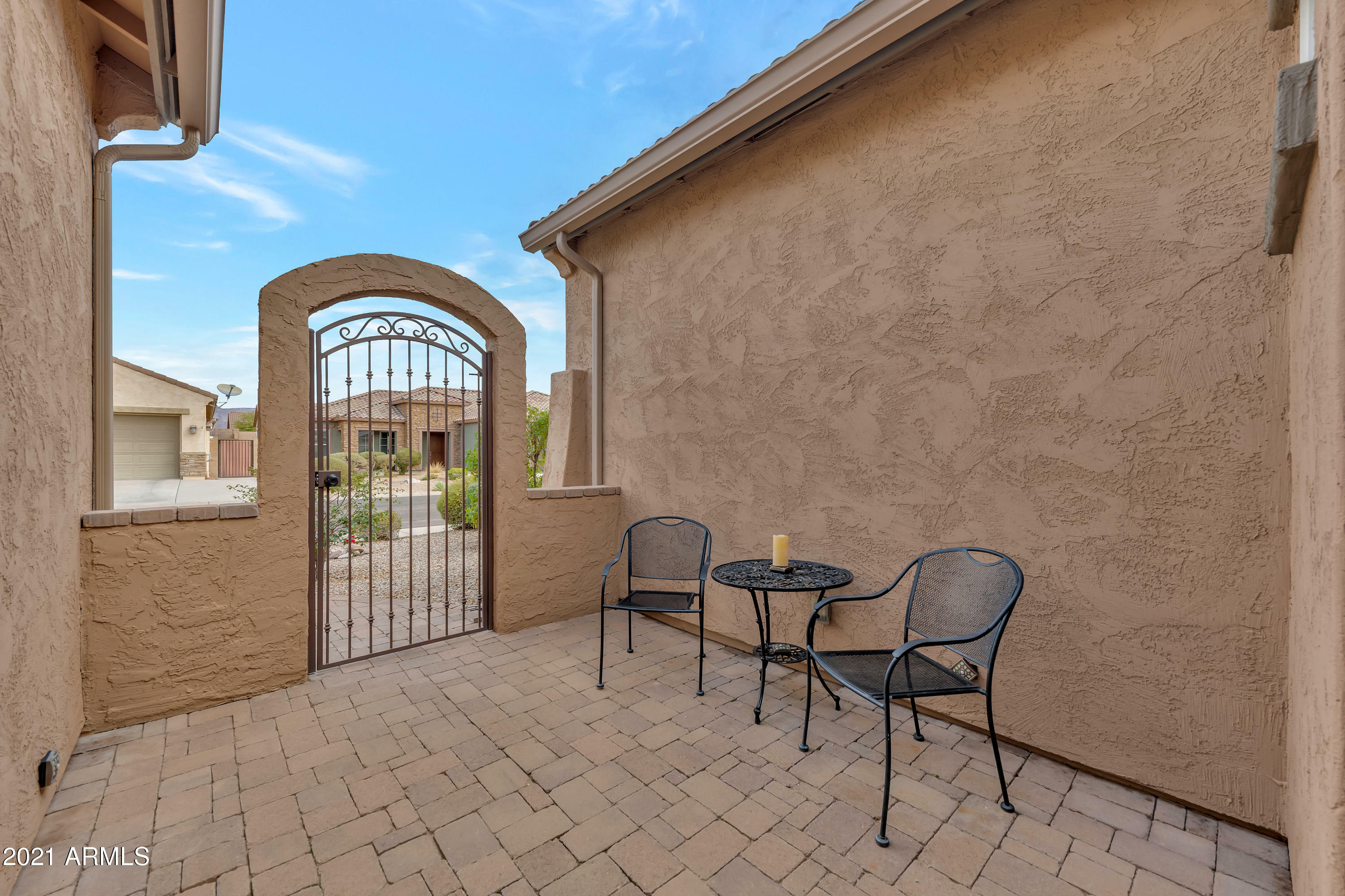 Property Photo:  17889 E Joven Court  AZ 85118 