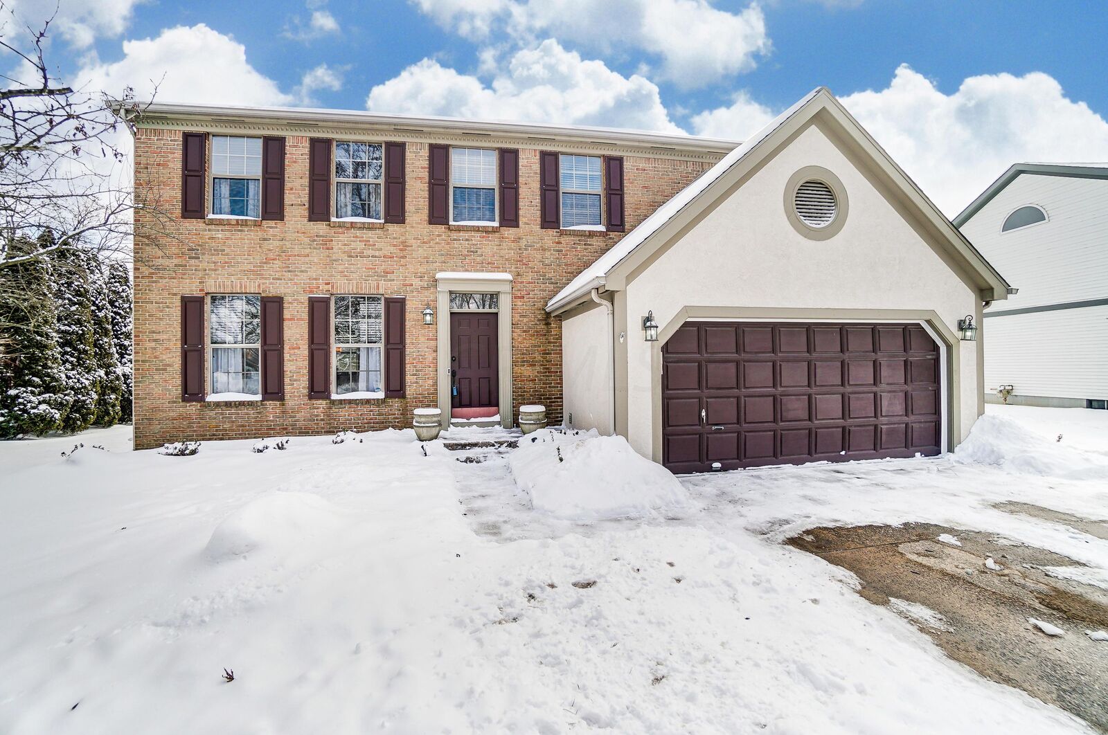 Property Photo: 5685 Dublinshire Drive OH 43017