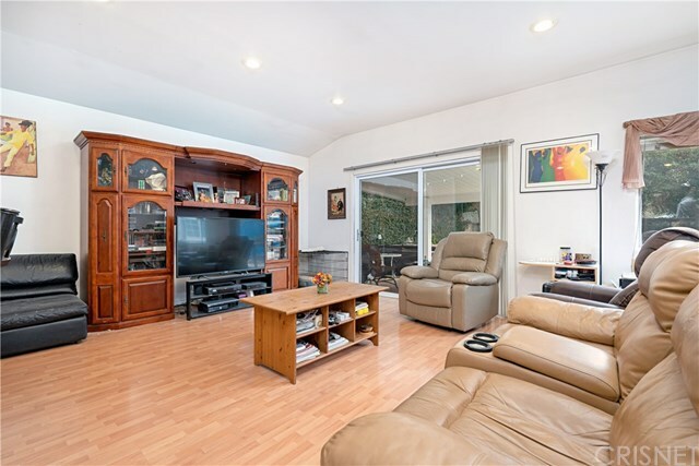 Property Photo:  14822 Morrison Street  CA 91403 