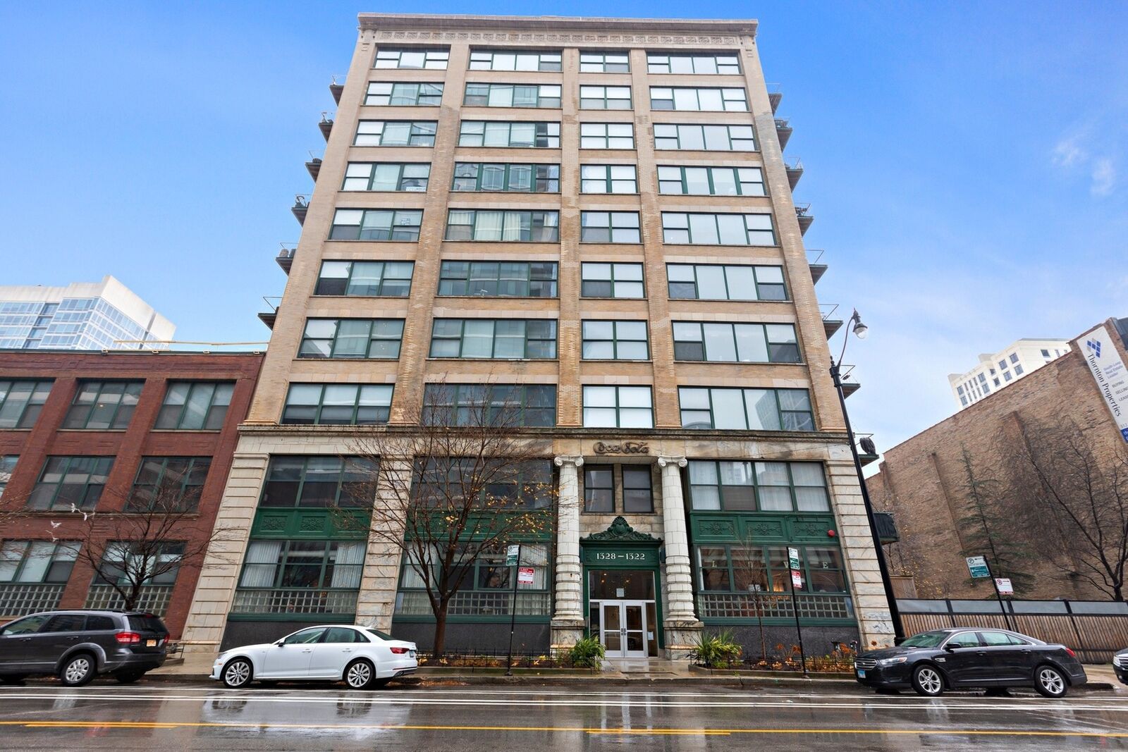 Property Photo: 1322 S Wabash Avenue 308 IL 60605