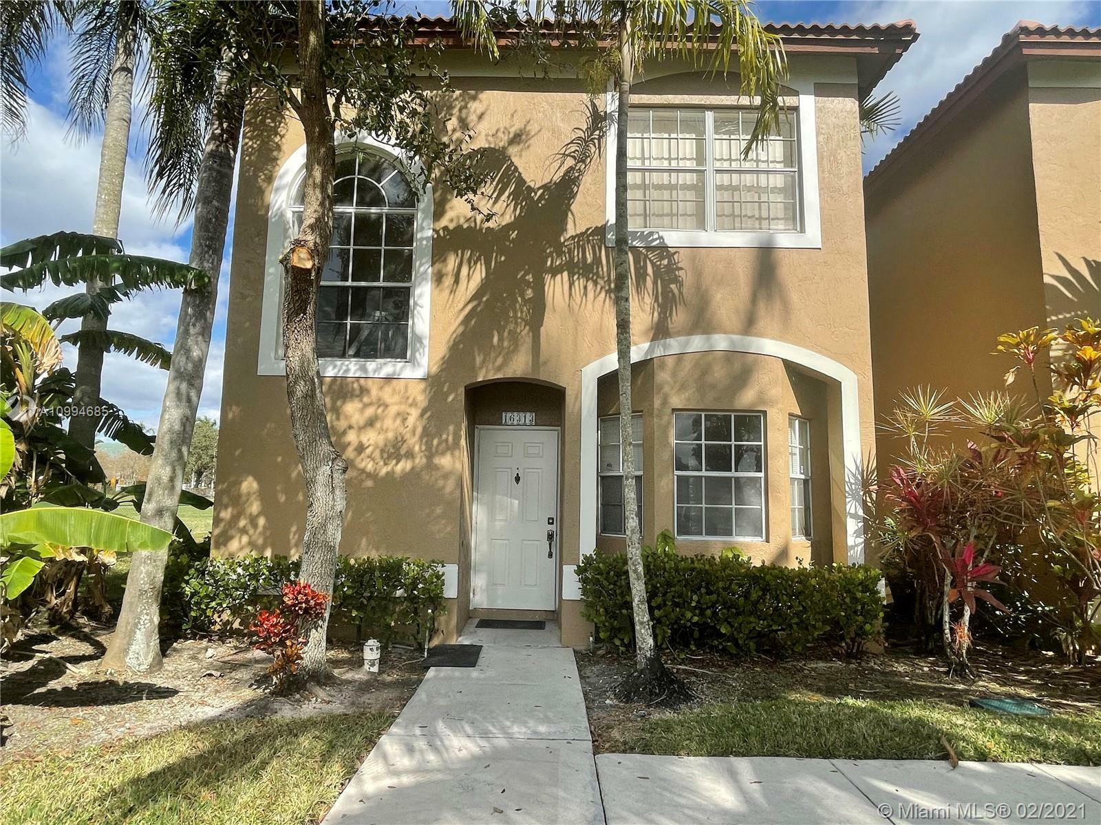 Property Photo:  16313 Emerald Cove Rd  FL 33331 