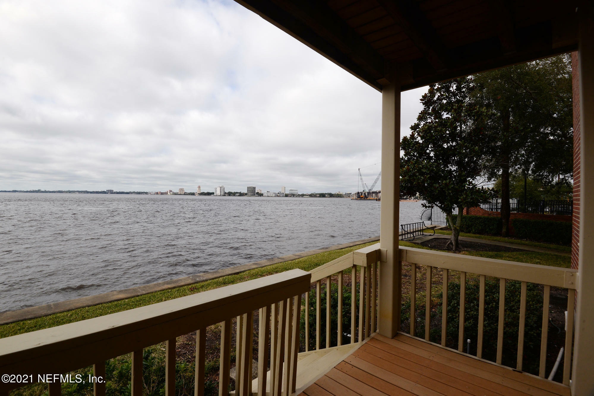 Property Photo:  804 Cedar Street 804  FL 32207 