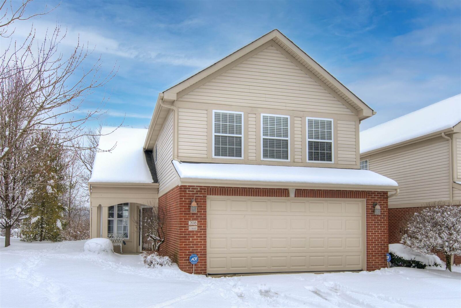 Property Photo: 208 Fieldgate Drive KY 41042