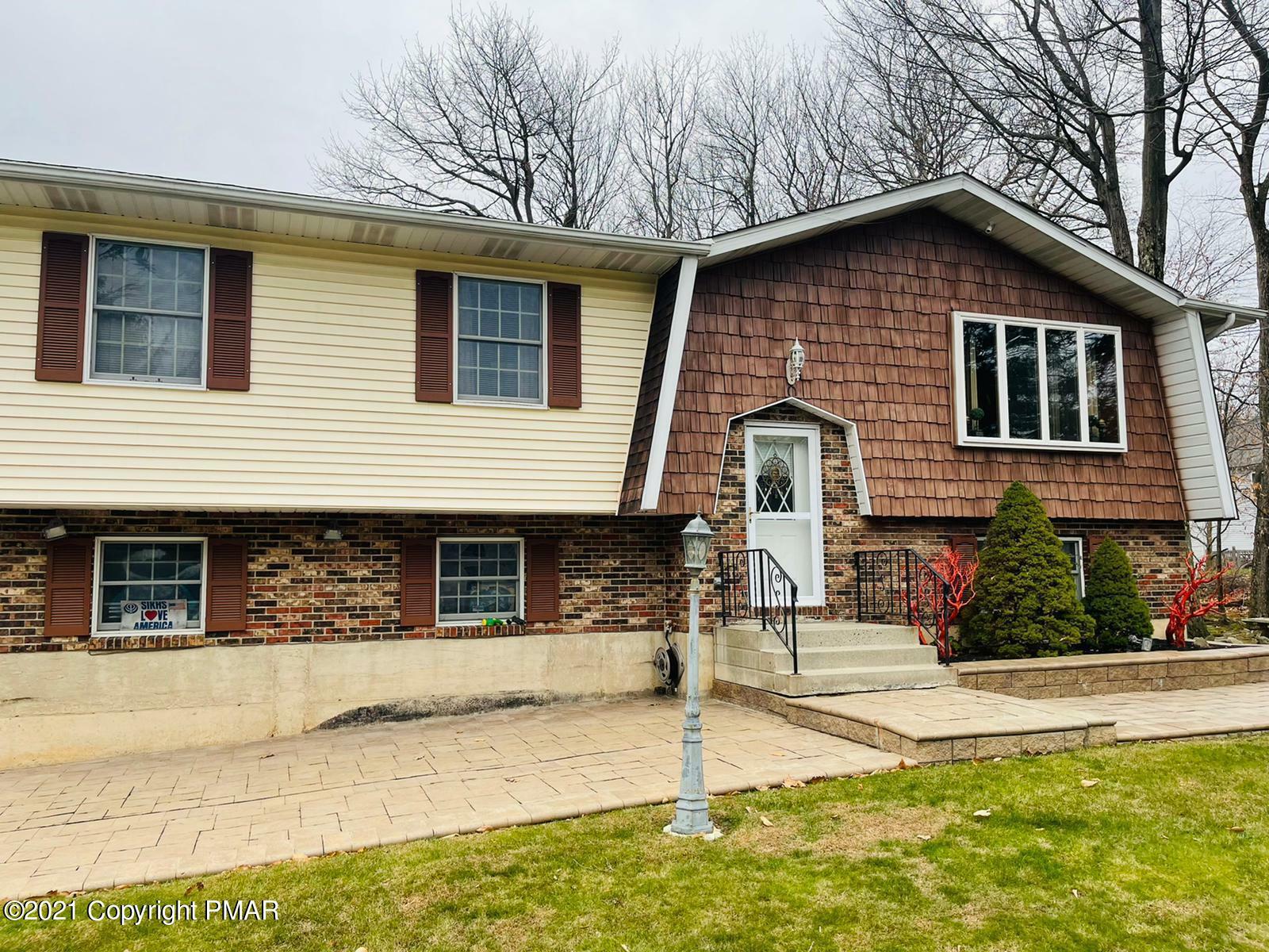 Property Photo: 2052 Minqua Trail PA 18466