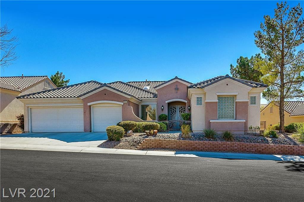 Property Photo:  2813 Winslow Springs Drive  NV 89052 