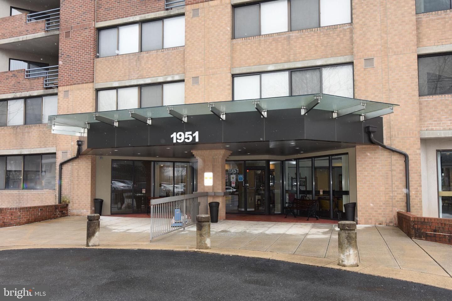 Property Photo:  1951 Sagewood Lane 306  VA 20191 