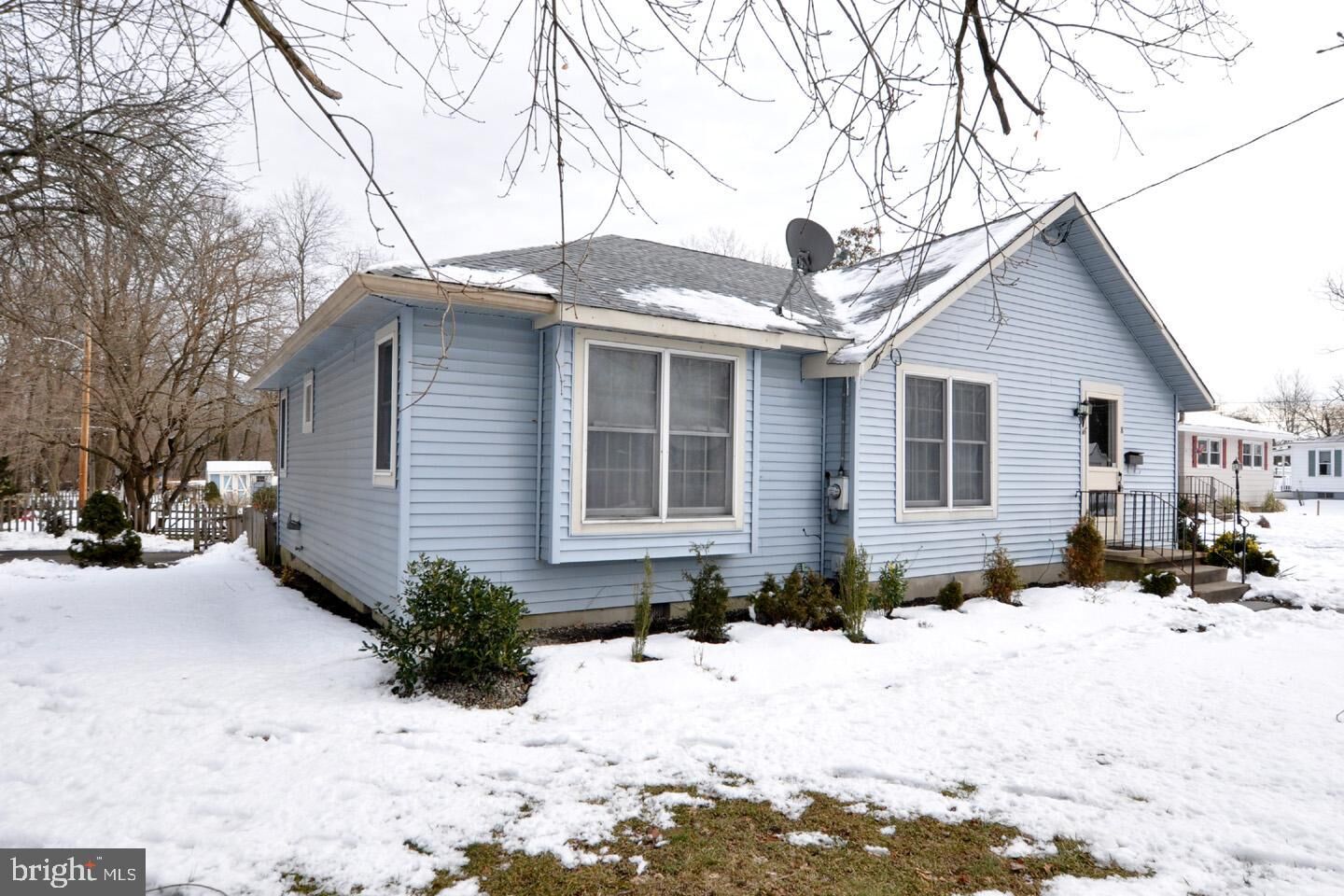 Property Photo: 8 Hough Street NJ 08068