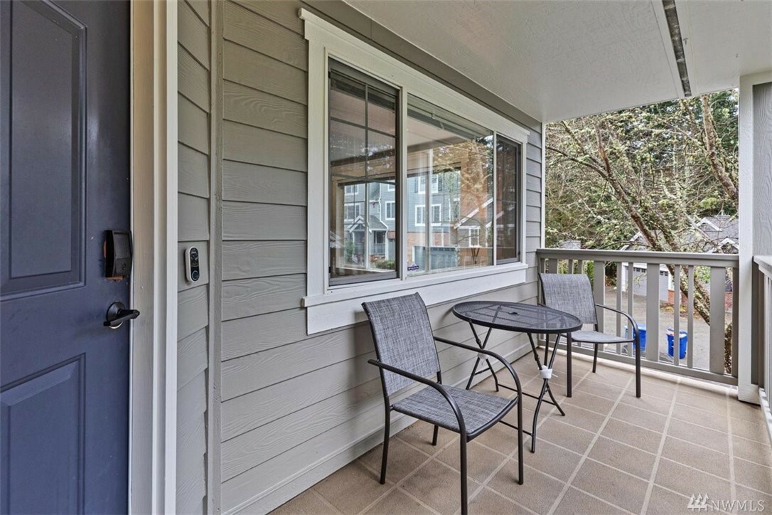 Property Photo:  4150 248th Ct SE 70  WA 98029 